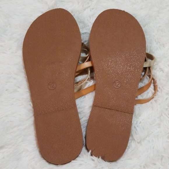 Universal Thread Gold & Tan Strappy Sandals NWOT - Picture 6 of 6
